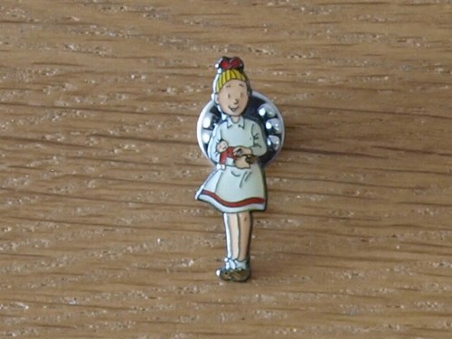 Curiosa - wiske 1992 pin (41K)