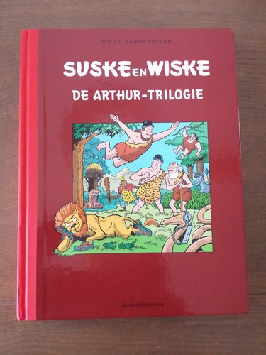 Bibliofiele uitgaven - de arthur trilogie 685-750 2010_f (47K)