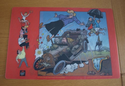 Curiosa - placemat de kunstkraker pizzahut 2003 (45K)