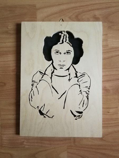 Leia hout (47K)